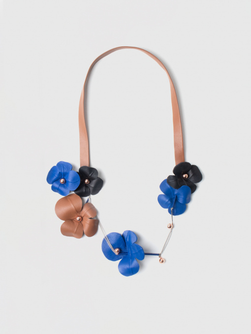 SWEETPEA Necklace