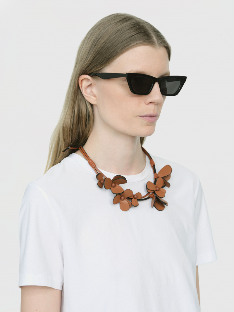  Ume  Necklace  3