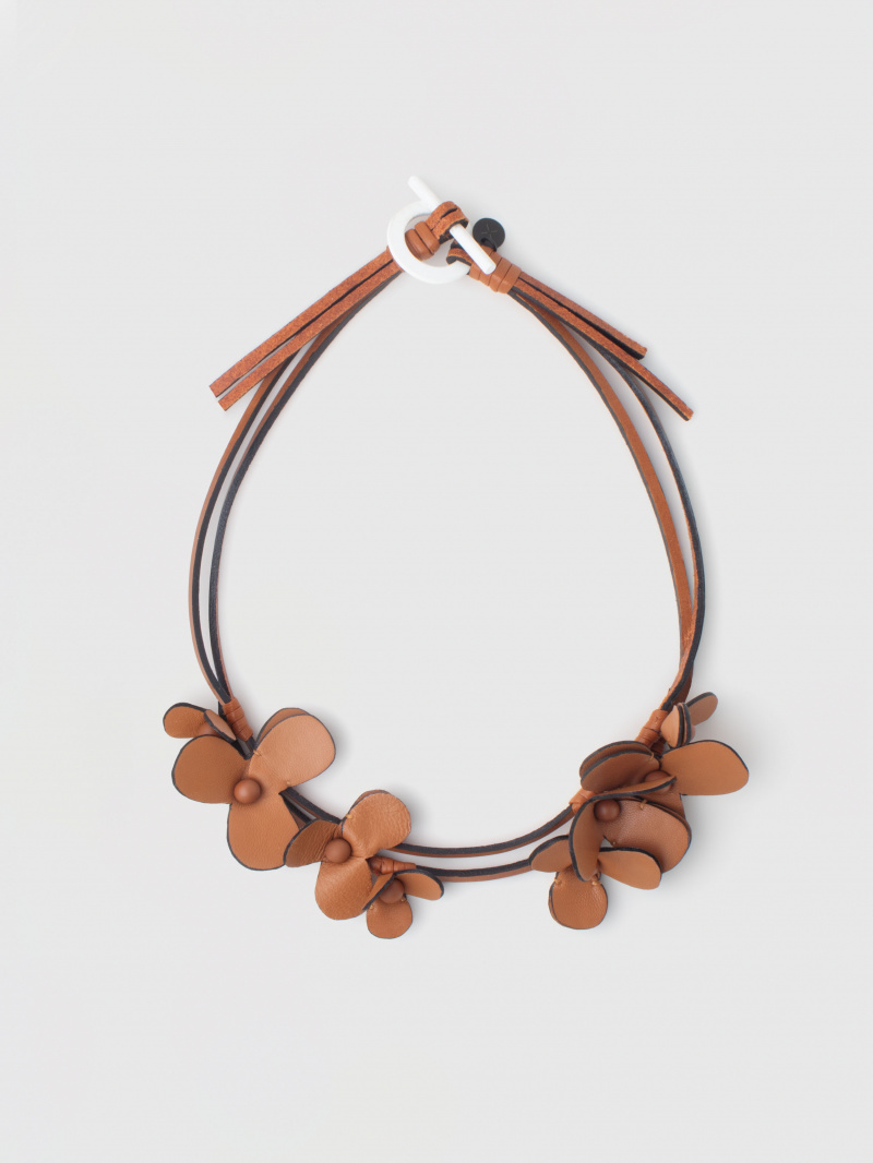  Ume  Necklace  0