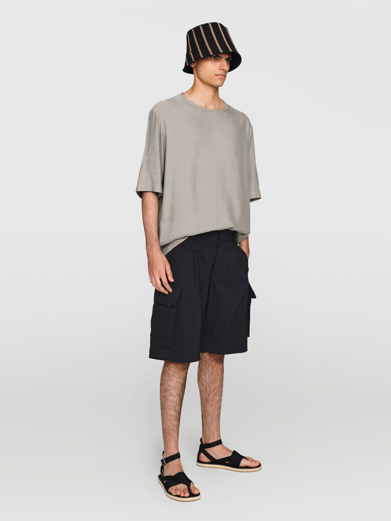  Twill  Dries  Shorts  1