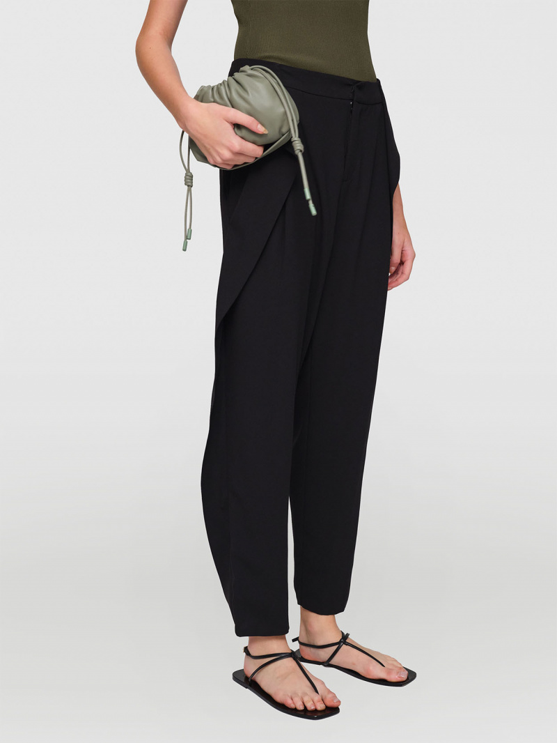 Crepe  Raquel  Pants  1